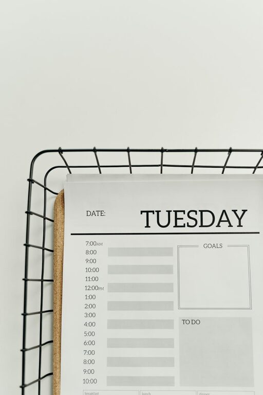 Sfaturi practice pentru organizarea eficientă a timpului în viața de zi cu zi